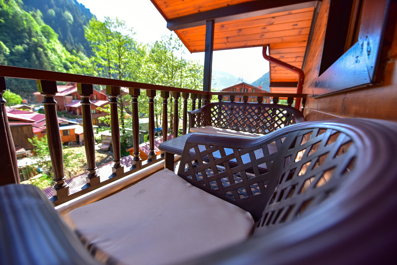 Hirande otel uzungöl 